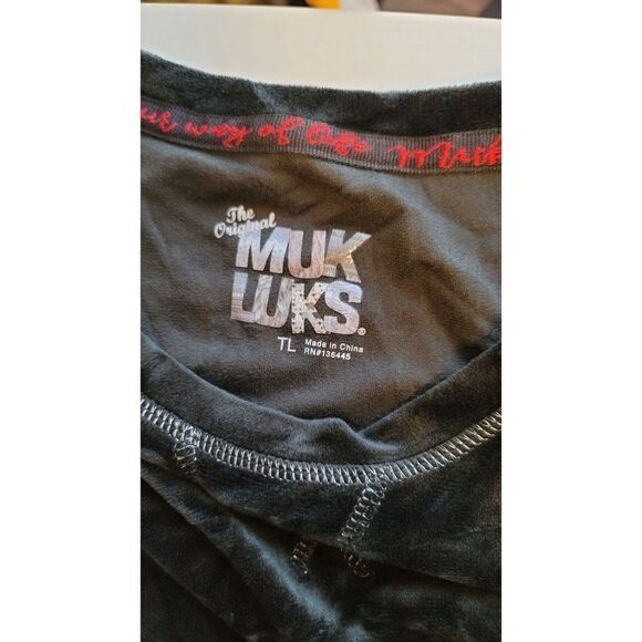 Muk Luks Original Velor Pajama Top - Picture 4 of 7